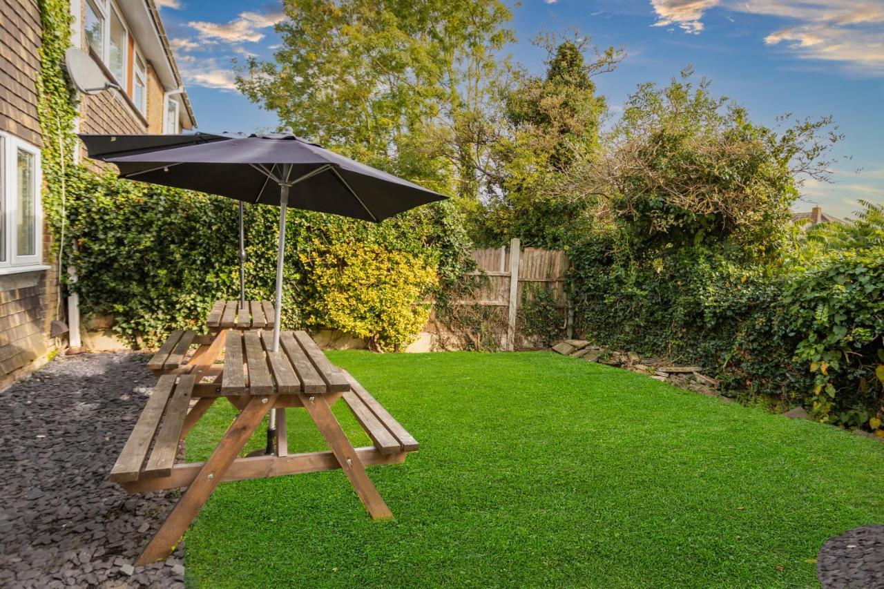Perfect For Contractors - Canterbury - Free Parking - Ultra Wifi Exterior foto